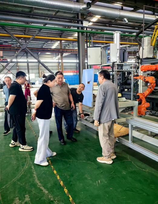 積極開拓外部市場 促進企業(yè)行穩(wěn)致遠